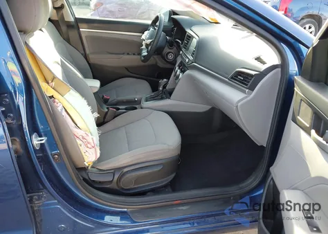 2019 Hyundai Elantra Sel z USA, uszkodzony, nr VIN 5NPD84LF3KH440589